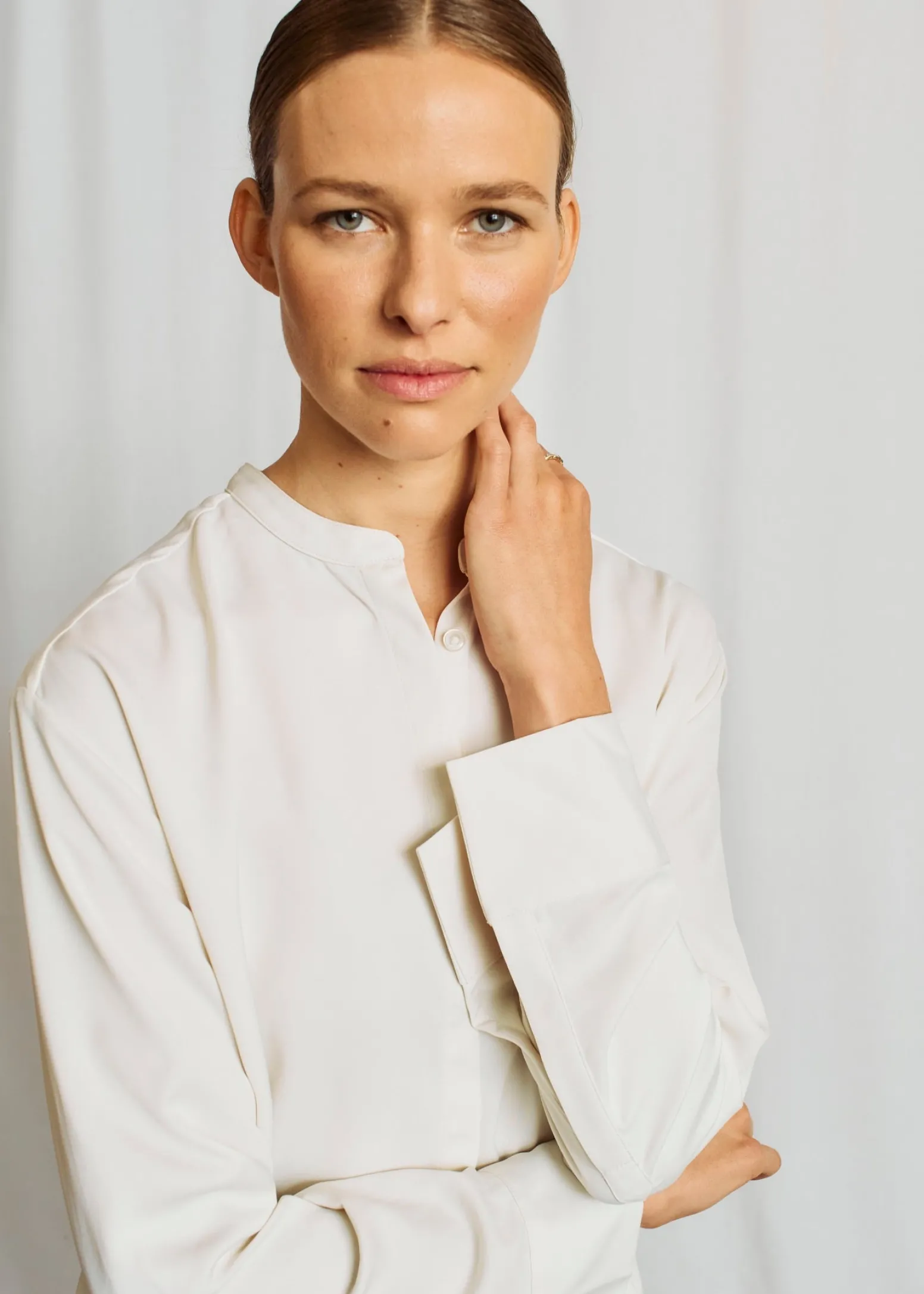 bs_adora_skjorta__off_whi_2.webp BS Adora Skjorta - Off White