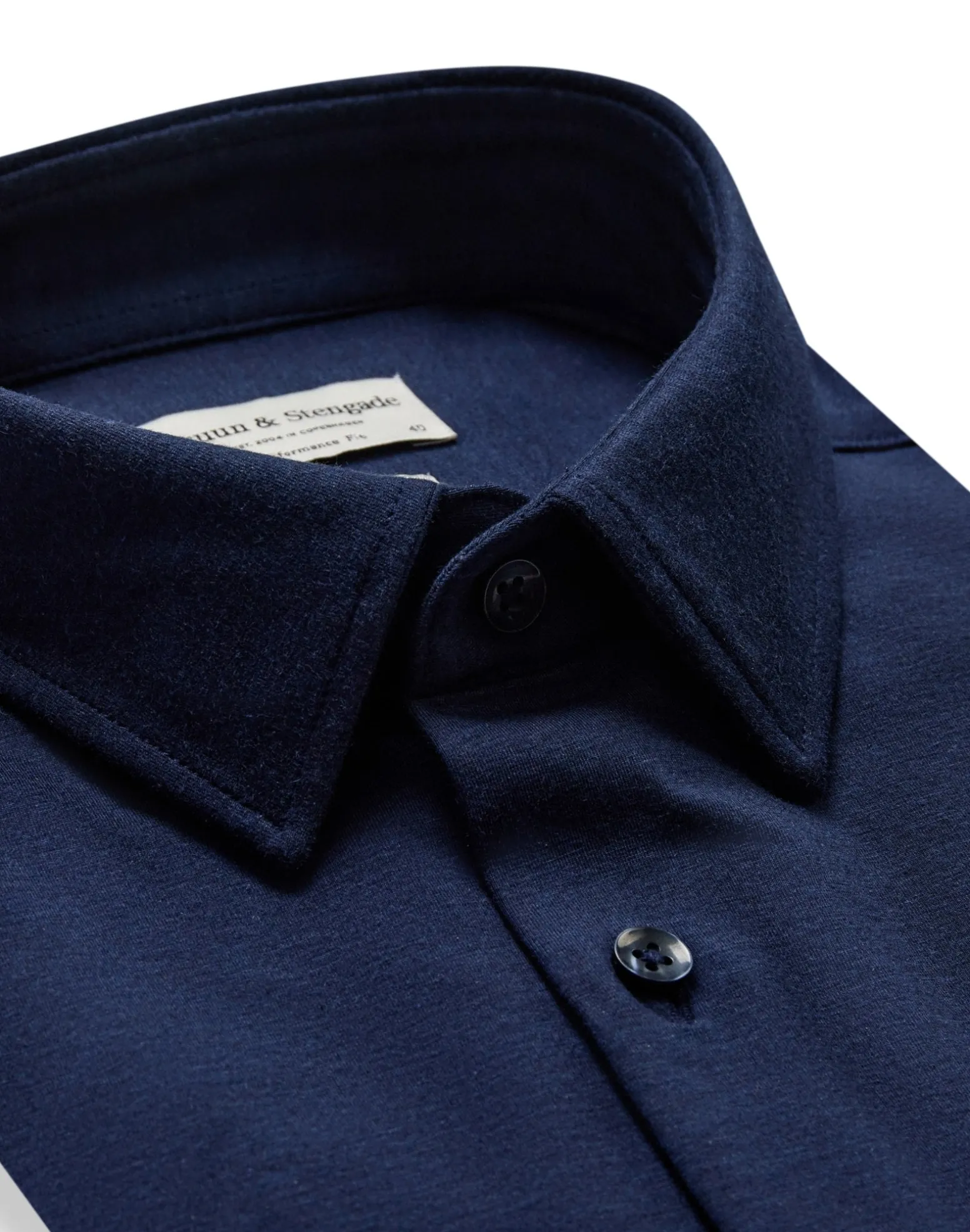 bs_delfin_performance_fit_5.webp BS Delfin Performance Fit Skjorta - Navy