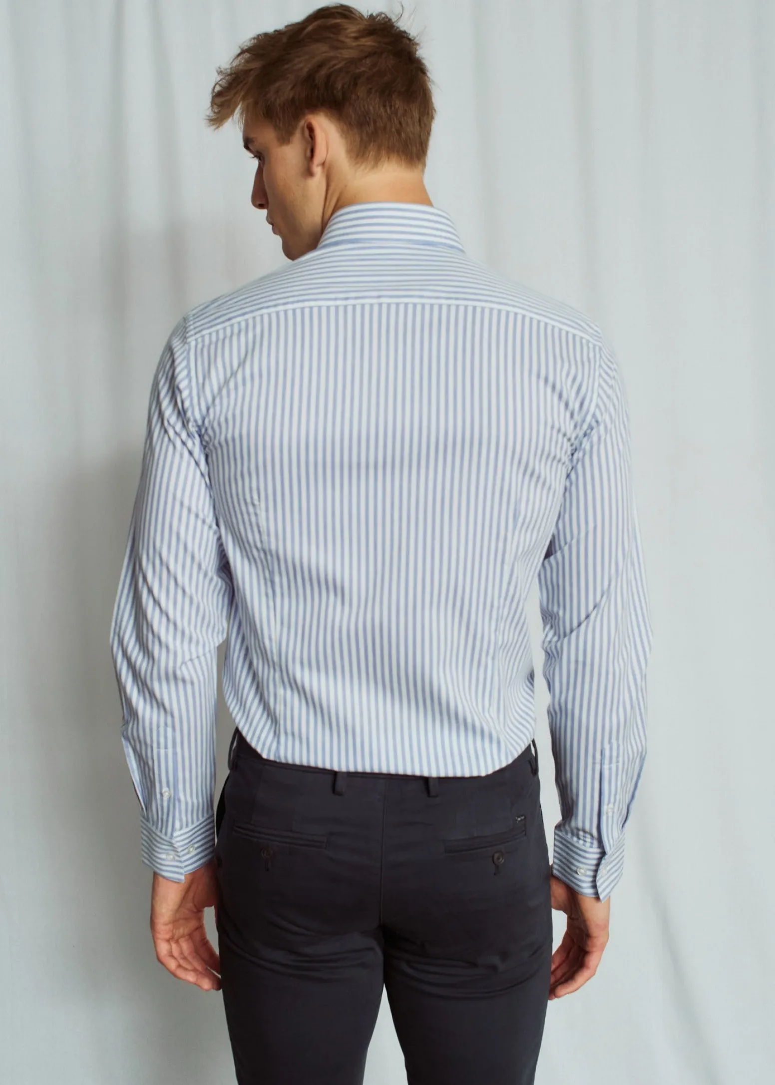 bs_drummond_modern_fit_sk_3.webp BS Drummond Modern Fit Skjorta - Light Blue/White