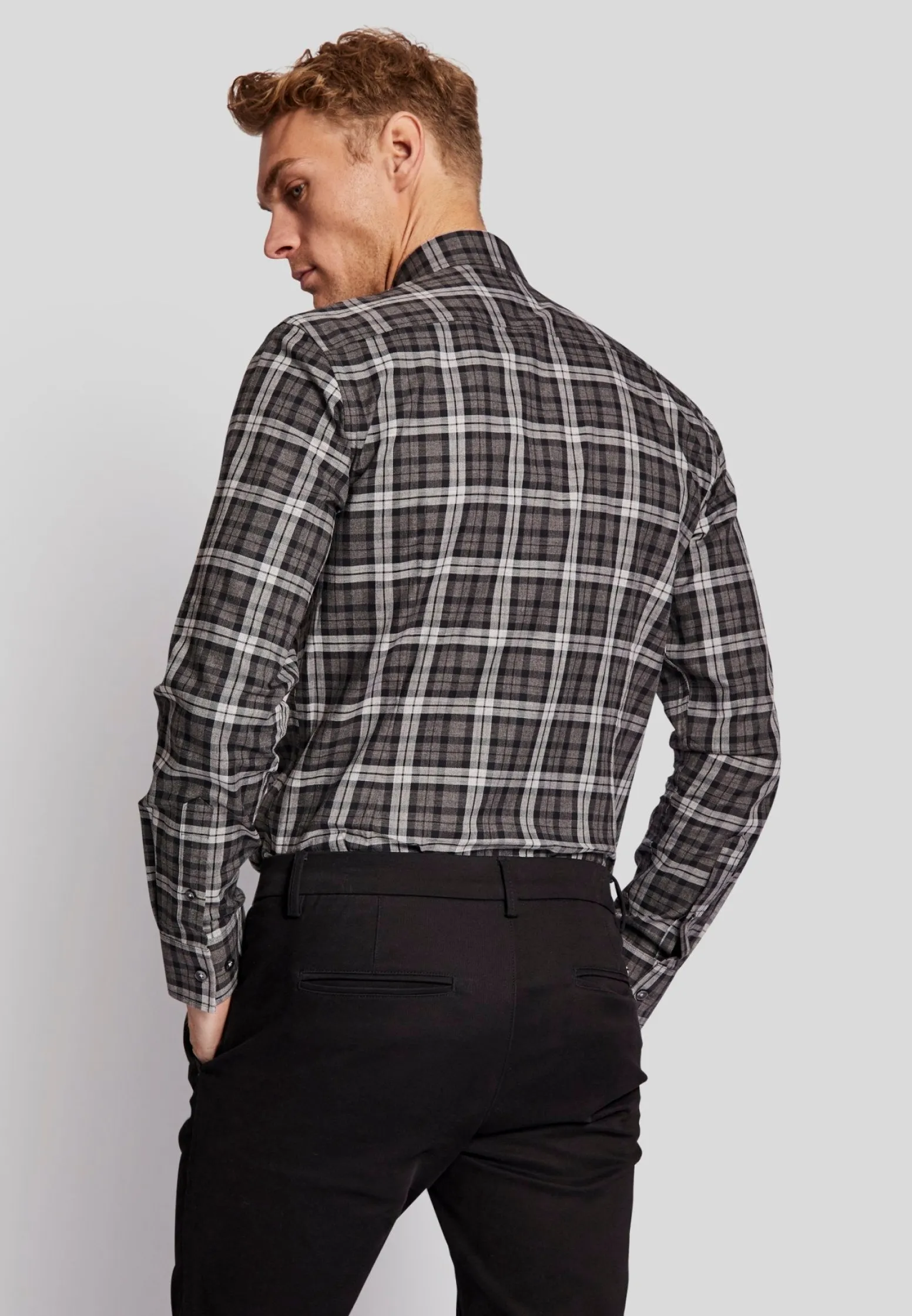 bs_iwobi_modern_fit_skjor_4.webp BS Iwobi modern fit Skjorta - Dark Grey