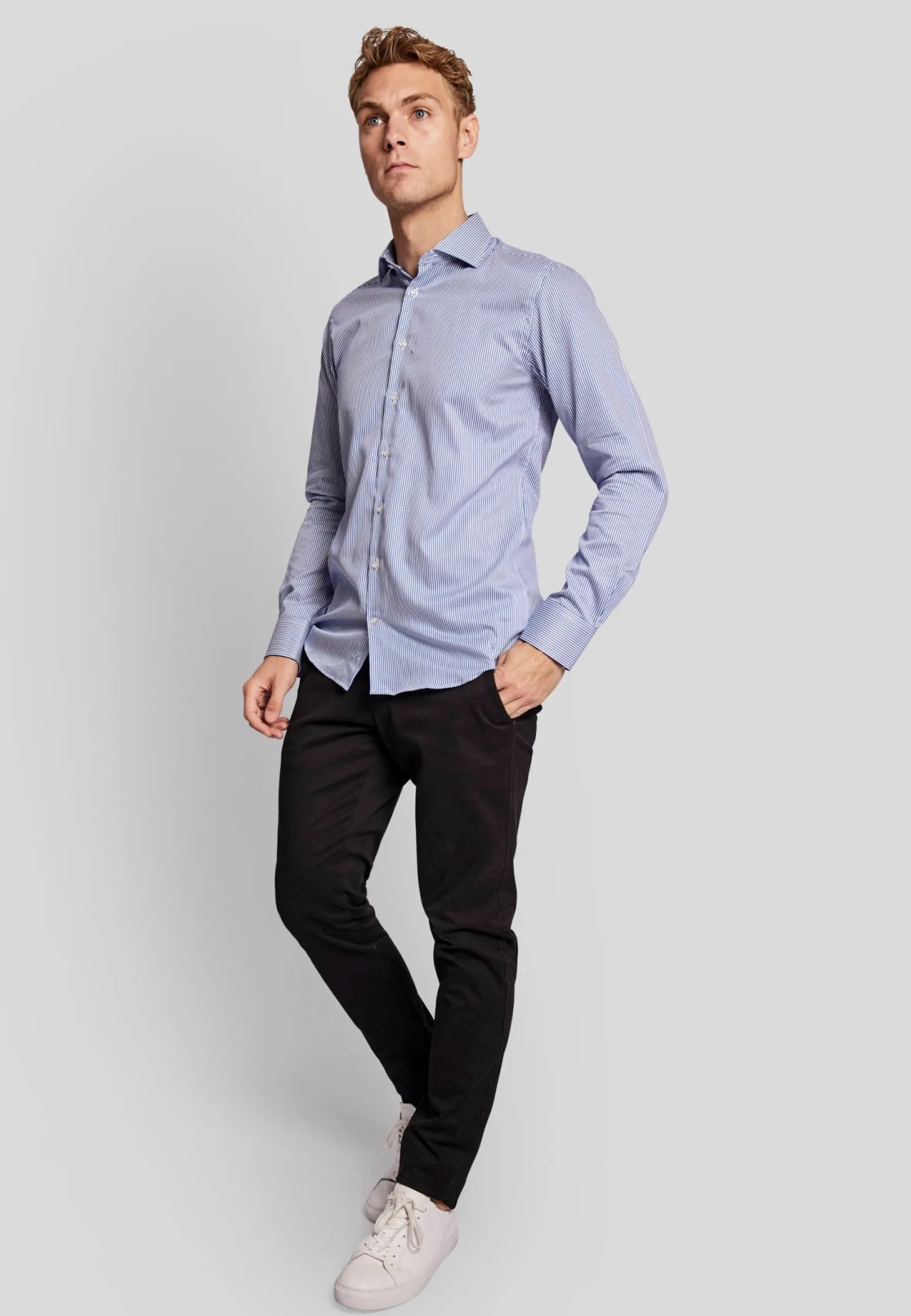 bs_jordan_slim_fit_skjort_2.webp BS Jordan slim fit Skjorta - Light Blue/White