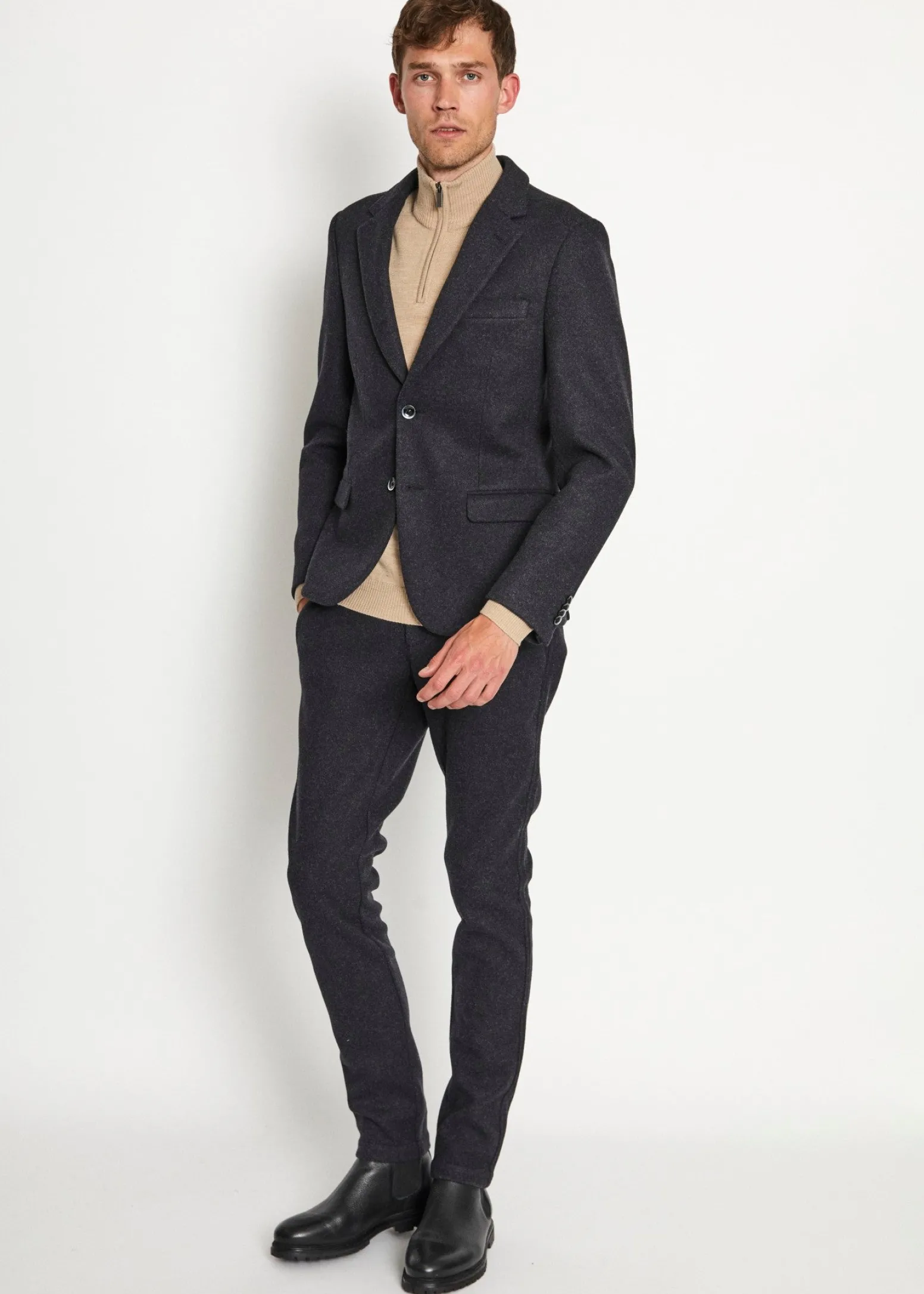 bs_mendocino_slim_fit_bla_2.webp BS Mendocino Slim Fit Blazer - Dark Grey