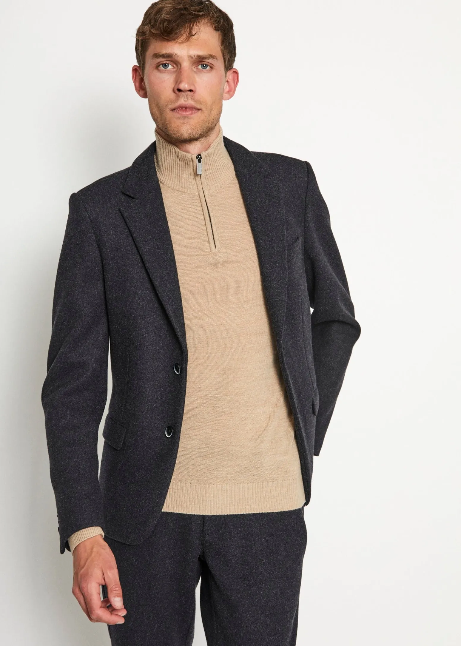 bs_mendocino_slim_fit_bla_3.webp BS Mendocino Slim Fit Blazer - Dark Grey