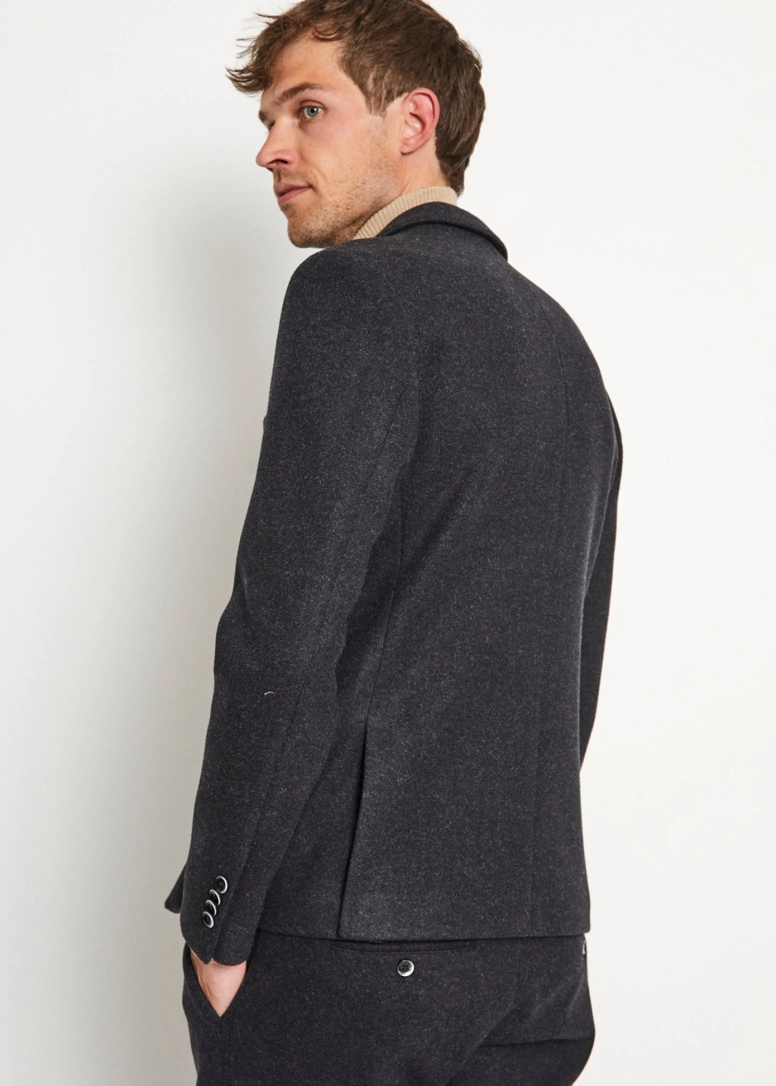 bs_mendocino_slim_fit_bla_4.webp BS Mendocino Slim Fit Blazer - Dark Grey