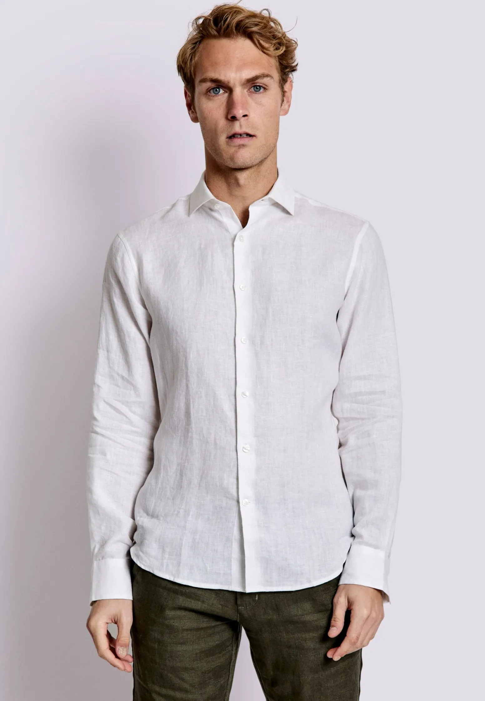 bs_sevilla_casual_slim_fi_2.webp BS Sevilla Casual Slim Fit Skjorta - White