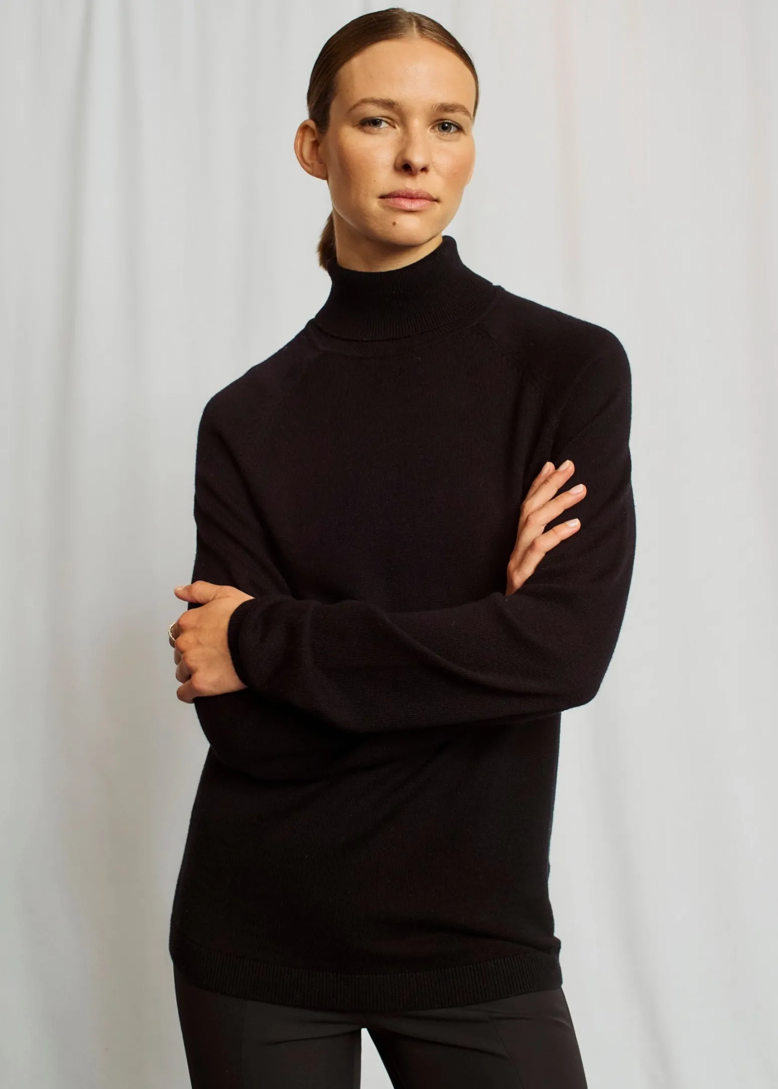 BS Valeria Regular Fit Stickat - Black