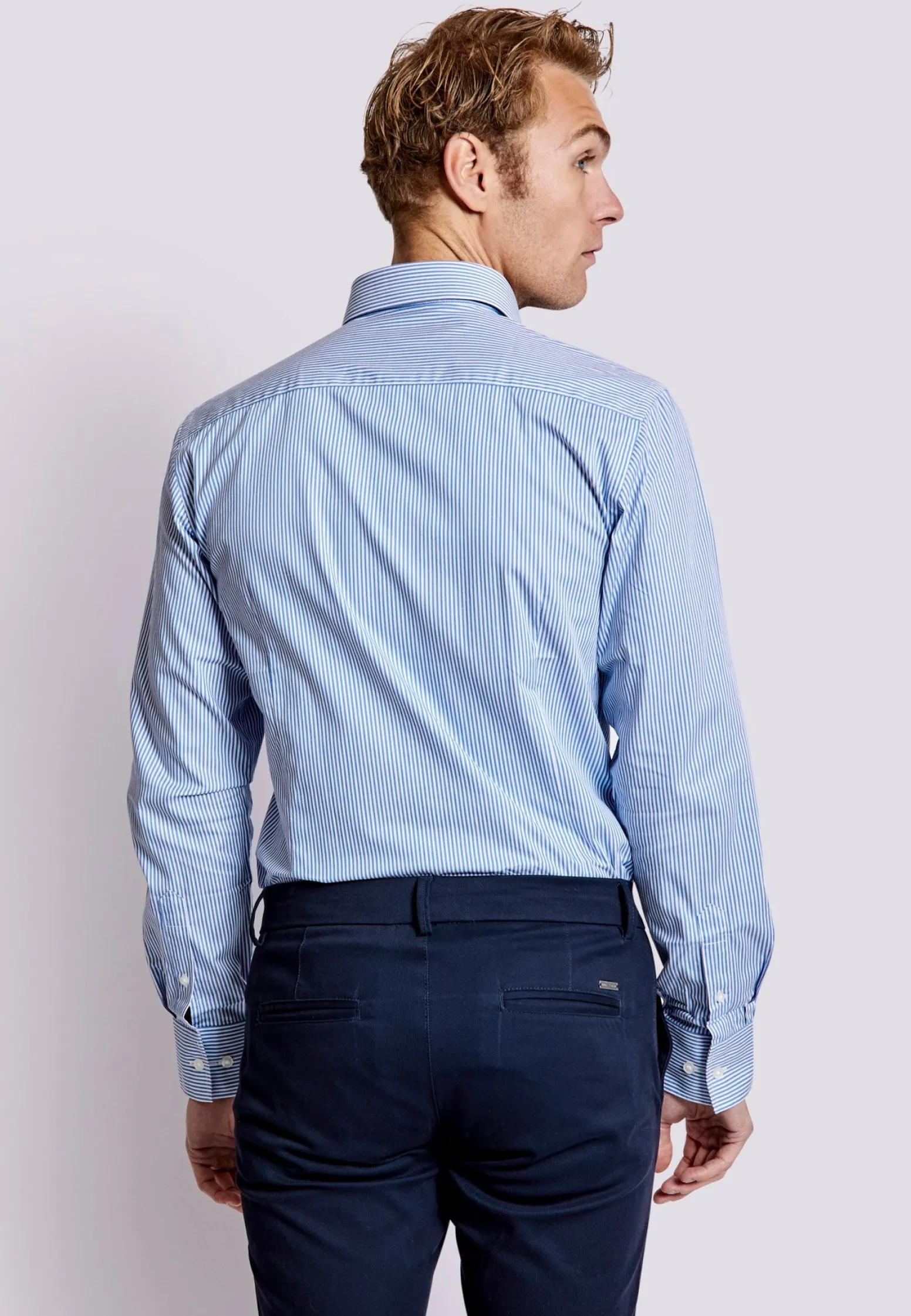 bs_vaughn_slim_fit_skjort_3.webp BS Vaughn Slim Fit Skjorta - Blue/White