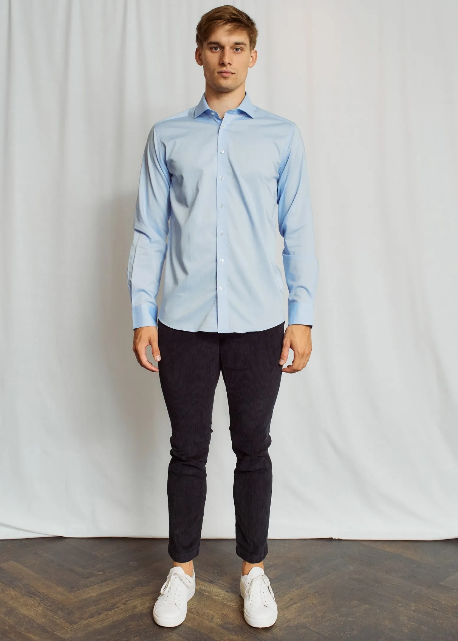 BS Vucevic Slim Fit Skjorta - Light Blue